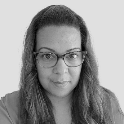 Lyzzette Avila, Office Manager